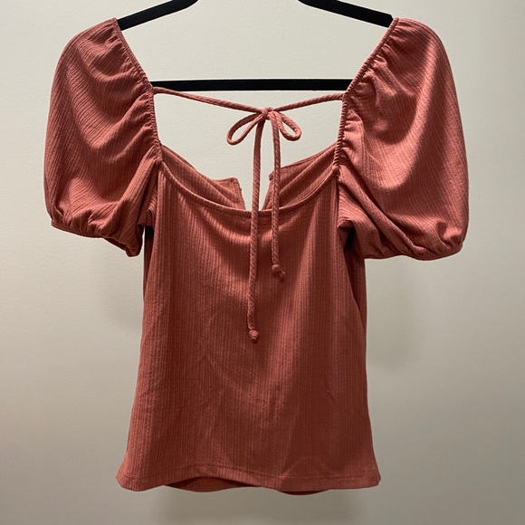 🆕 GUESS SHIRT WOMENS SIZE SMALL NEW WITH TAGS - Picture 2 of 3